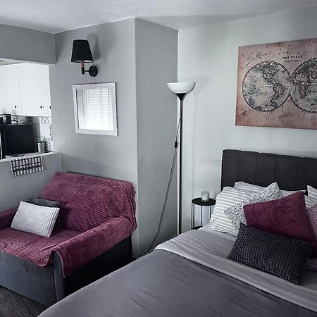Cozy Studio Apartment In The Heart Of Ateny Zewnętrze zdjęcie