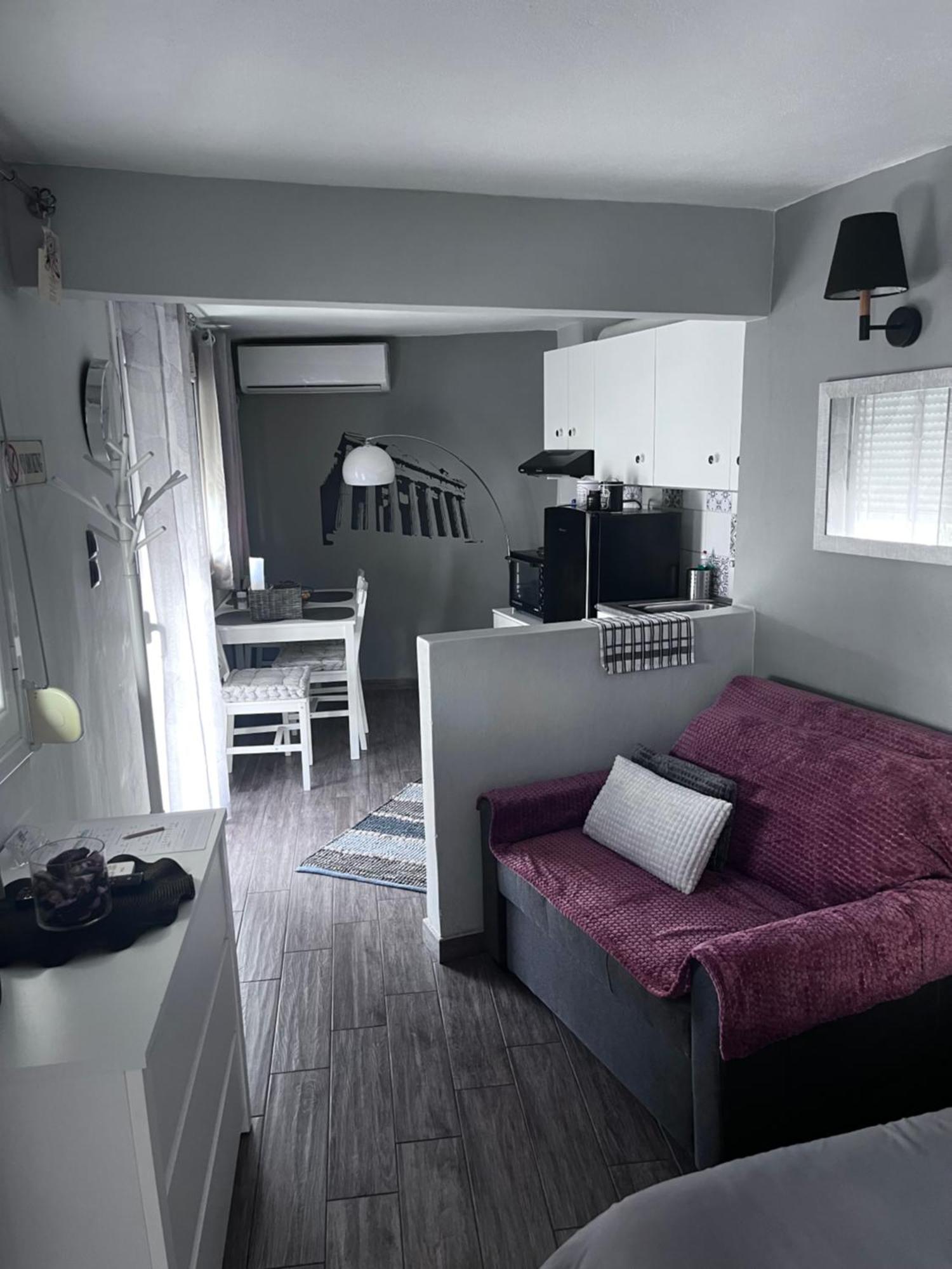 Cozy Studio Apartment In The Heart Of Ateny Zewnętrze zdjęcie